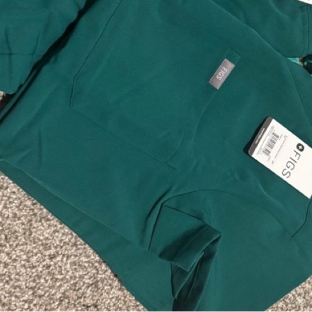 Figs hunter shirt only